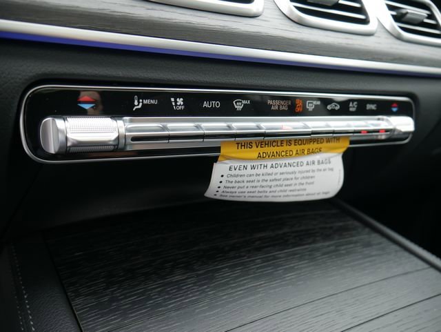 New 2026 Obsidian Black Metallic Mercedes-Benz GLS 450 image 37