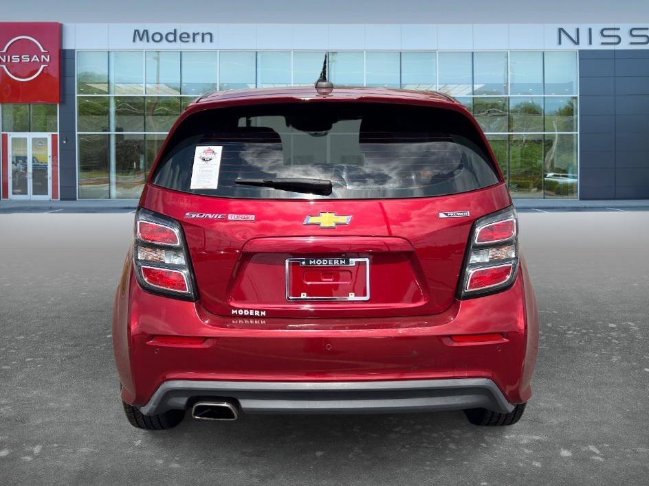 Used 2017 Cajun Red Tintcoat Chevrolet Premier image 6