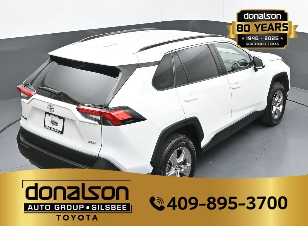 Used 2025 White Toyota XLE image 28