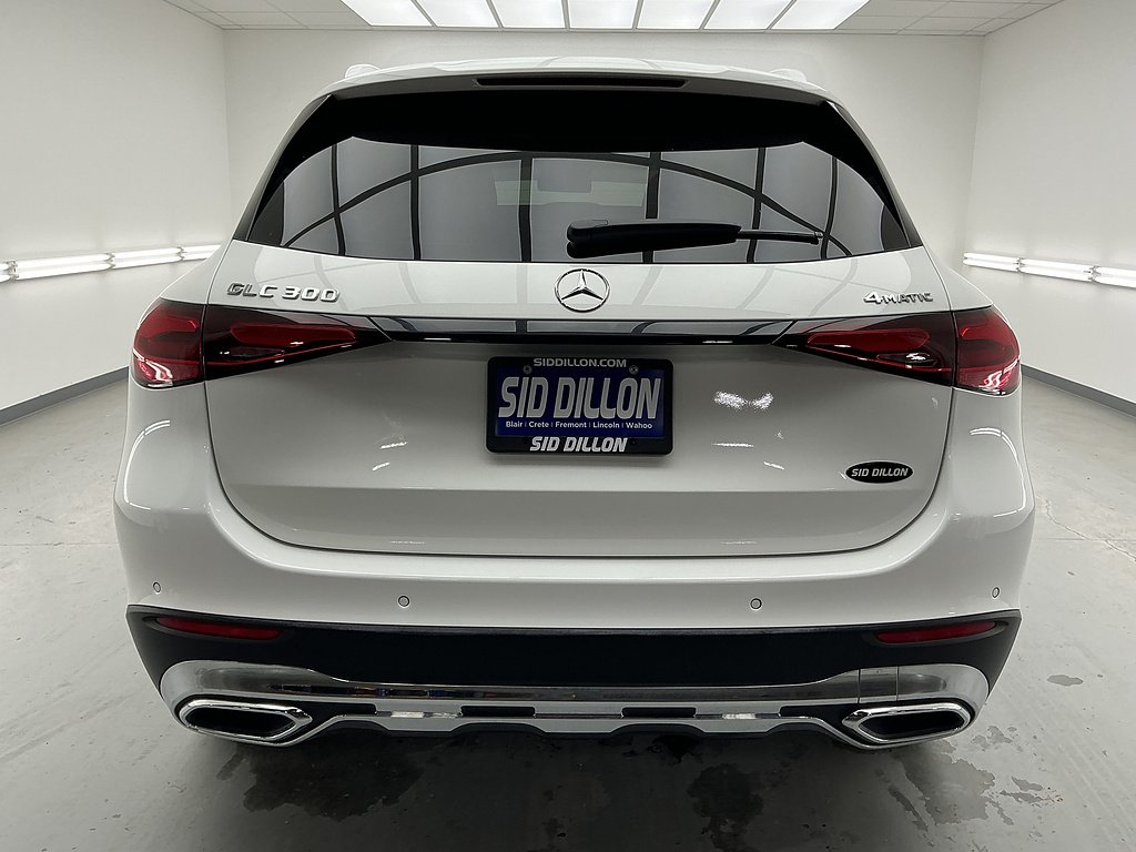 Used 2024 WHITE Mercedes-Benz GLC 300 4MATIC® image 5