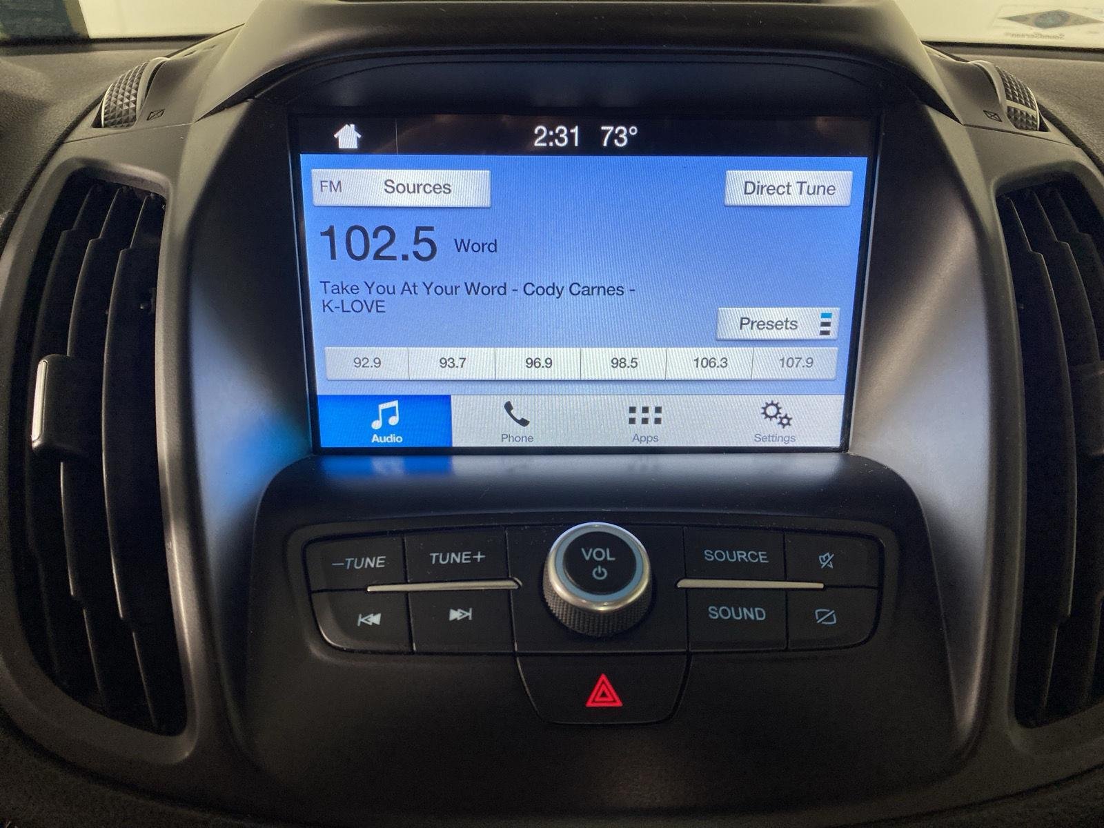 Used 2019 Baltic Sea Green Ford SE image 18
