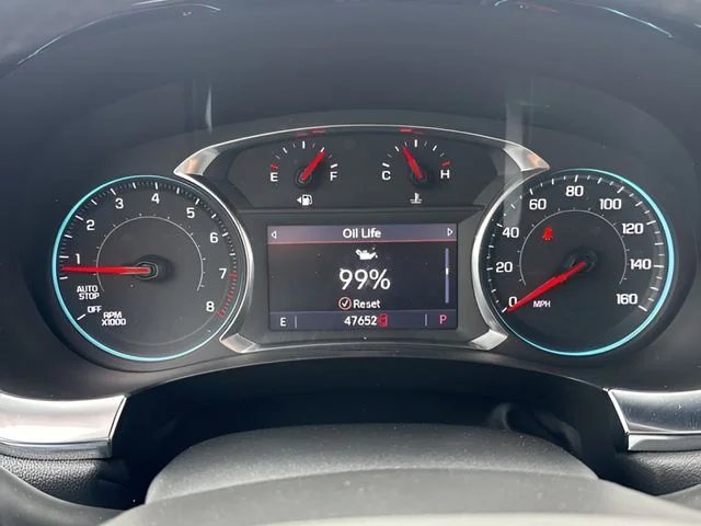 Used 2023 Blue Chevrolet LT Leather image 12