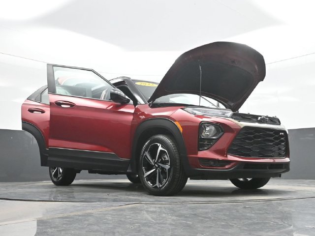 Used 2023 Red Chevrolet RS image 32
