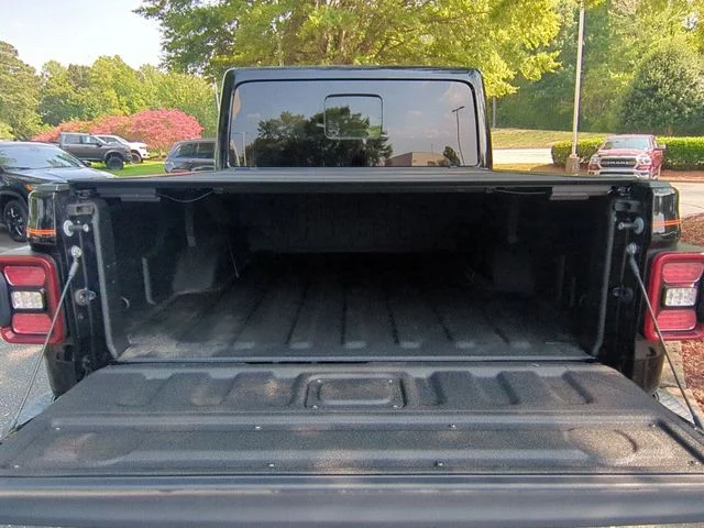 Used 2023 Black Jeep Mojave image 30