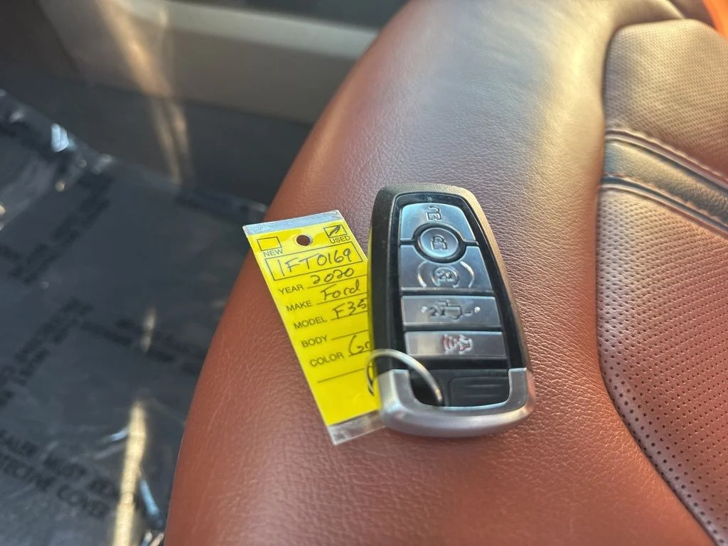 Used 2020 Gray Ford King Ranch image 39