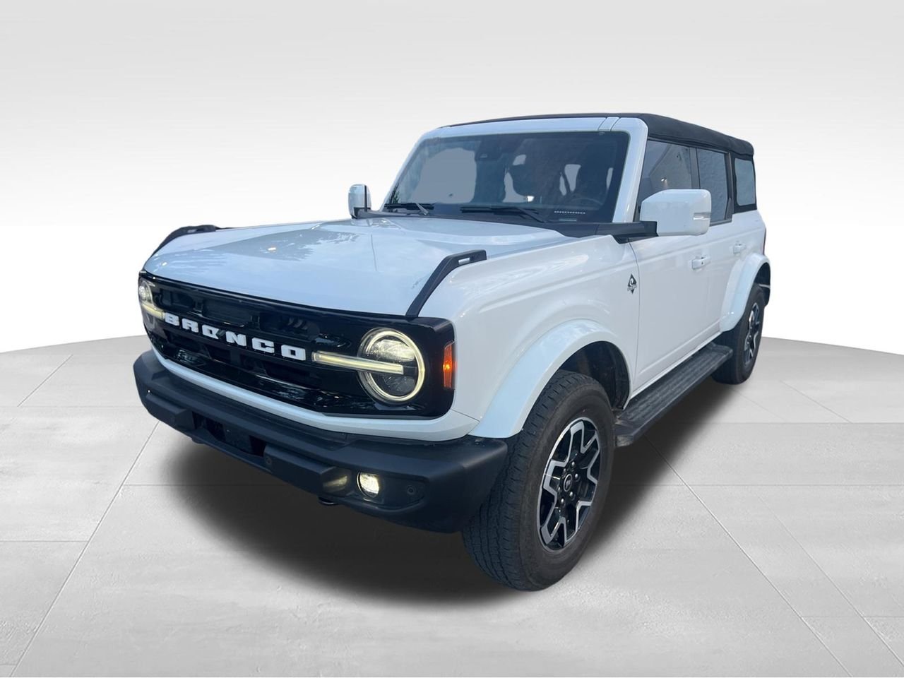 2024 Ford Bronco Outer Banks 4x4's photo