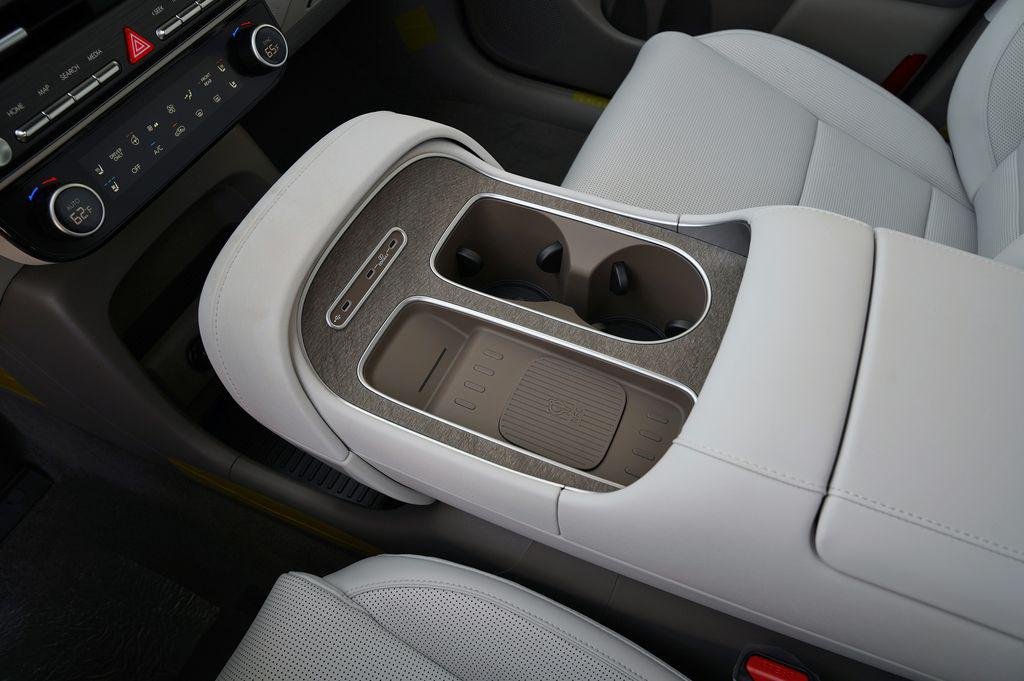 New 2026 Ecotronic Gray Pearl Hyundai SEL Premium image 24