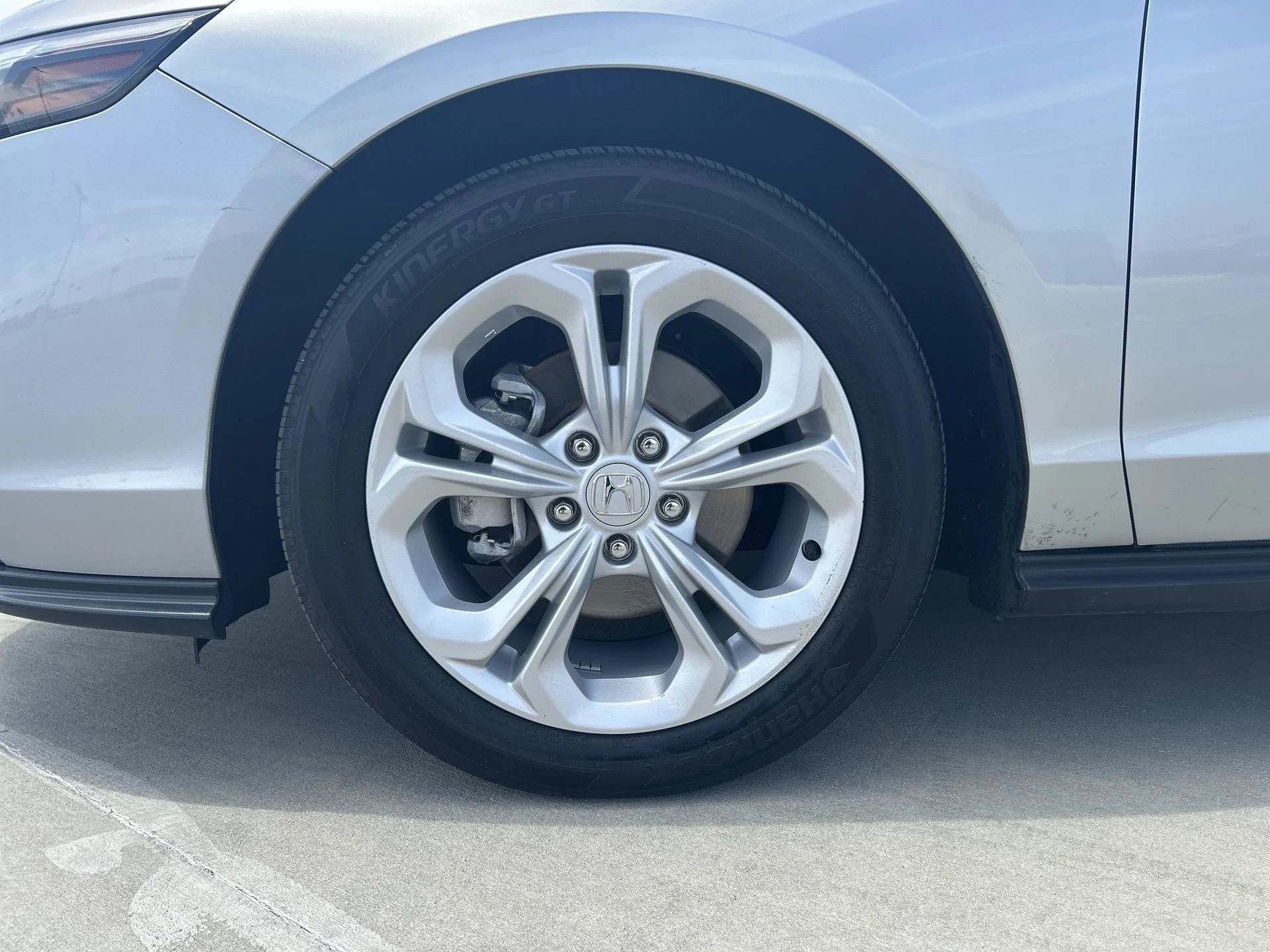 2024 Honda Accord LX - Photo 43