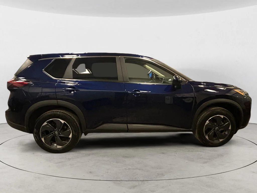 Used 2025 Deep Ocean Blue Pearl Nissan SV image 7