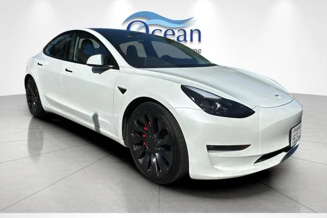 Used 2022 Pearl White Multi-Coat Tesla Performance image 2