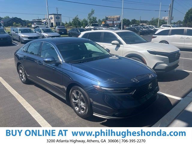 Used 2024 Canyon River Blue Metallic Honda EX image 1