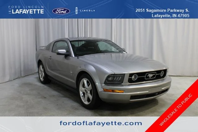 2008 Ford Mustang Deluxe