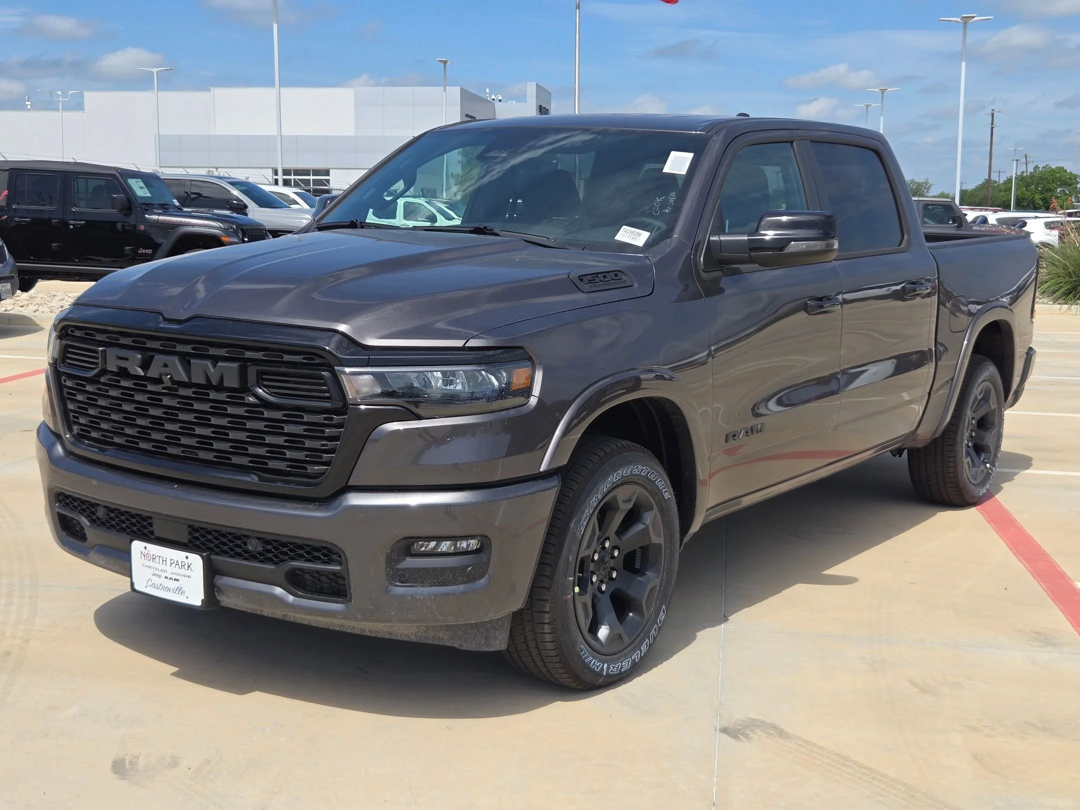 New 2026 Granite Crystal Metallic Clear-Coat Exterior Paint RAM Big Horn/Lone Star image 7