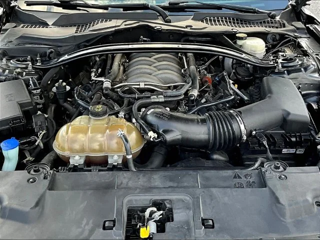 Used 2020 Gray Ford GT image 33