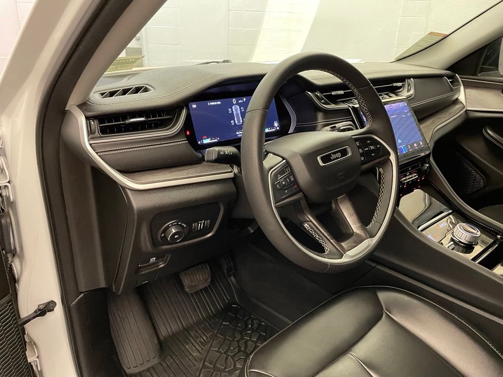 Certified Used 2023 White Jeep Limited image 21