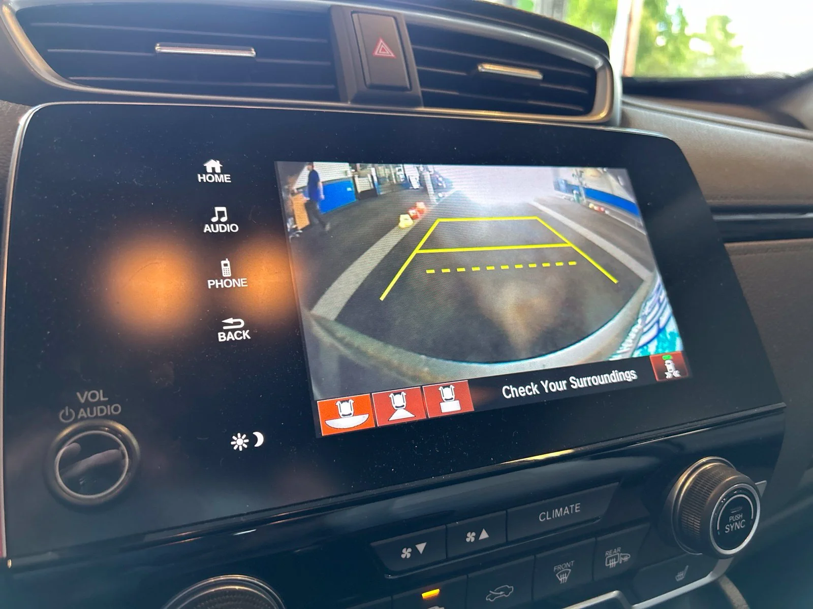 Used 2018 Obsidian Blue Pearl Honda EX-L image 8