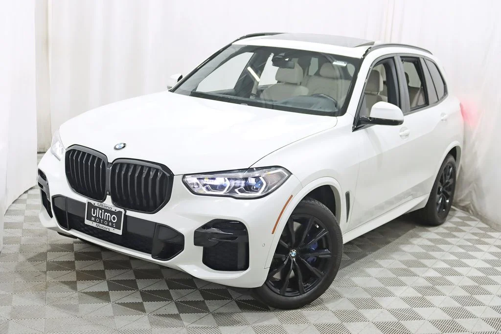2022 BMW X5 M50i