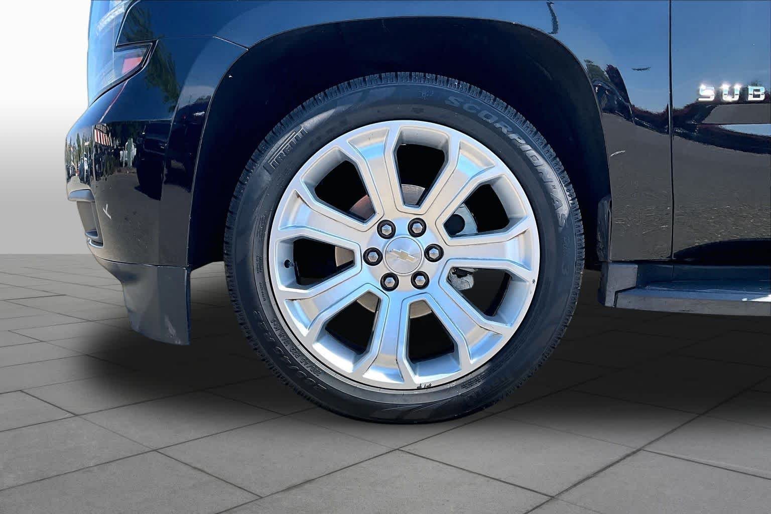 Used 2018 Black Chevrolet LT image 10