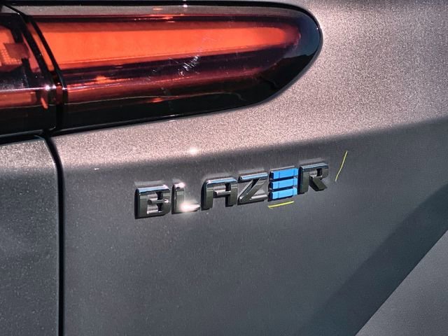 2026 Chevrolet Blazer EV LT - Photo 17