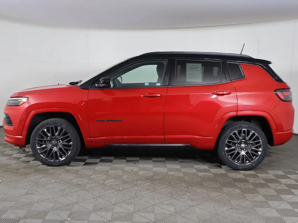 Used 2024 Red Jeep Limited image 20