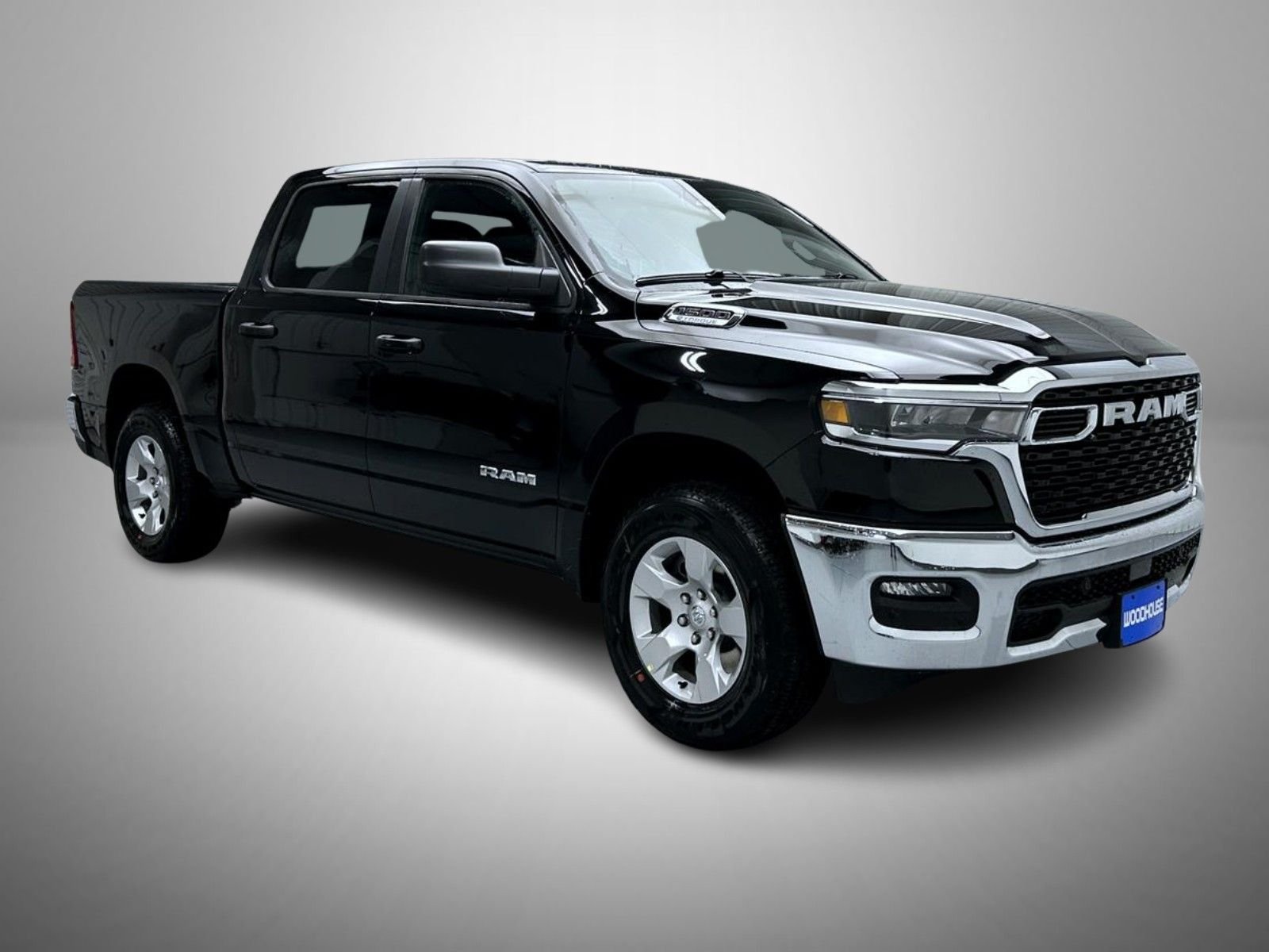 New 2026 Diamond Black Crystal Pearl-Coat Exterior Paint RAM Big Horn/Lone Star image 3