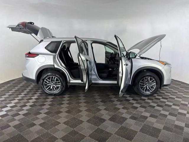 Certified Used 2024 Silver Nissan S image 13