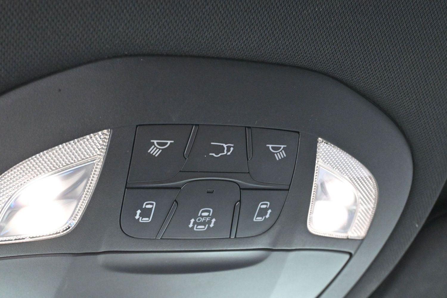 Used 2025 Gray Chrysler Select image 57
