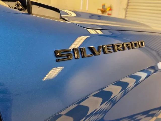 Used 2022 GLACIER BLUE METALLIC Chevrolet LT image 18