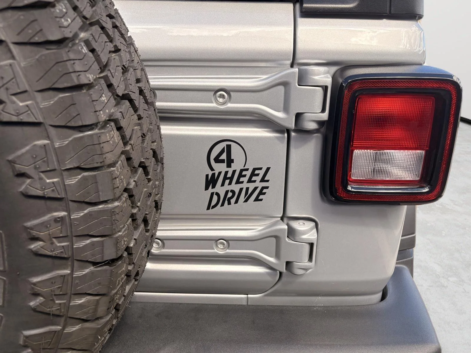 Used 2023 Silver Zynith Clearcoat Jeep Willys image 19
