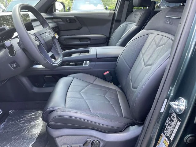 New 2027 Black / Jade Kia X-Line SX Prestige image 22