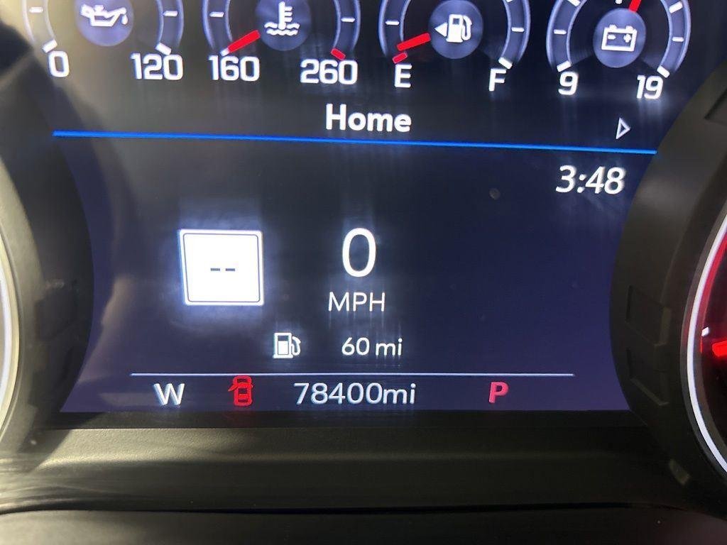 Used 2022 Greenstone Metallic Chevrolet High Country image 17