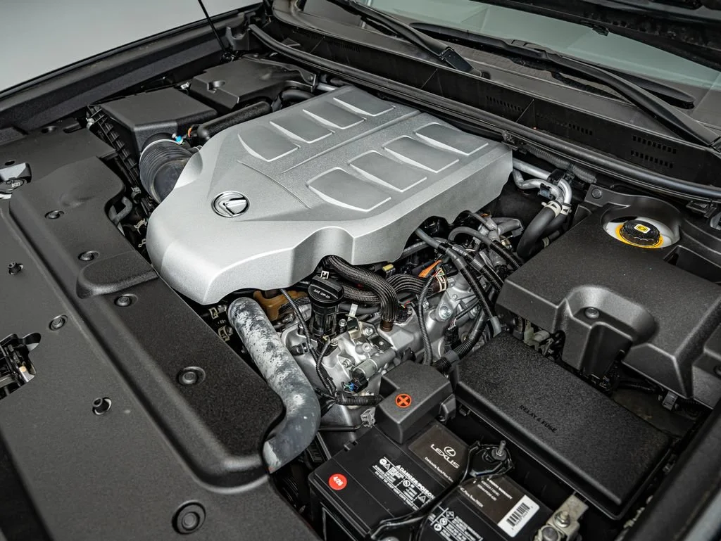 Certified Used 2023 Caviar Lexus 460 image 45