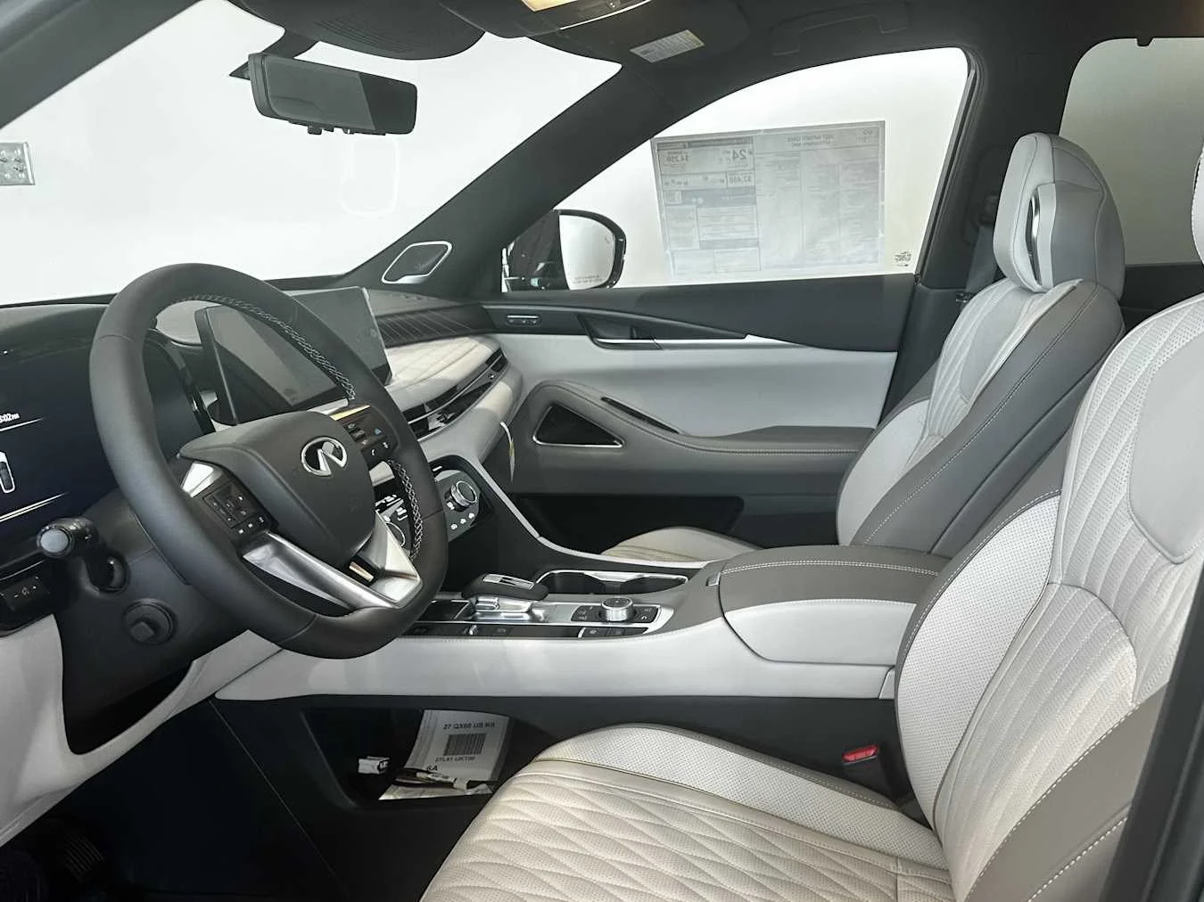 New 2027 2T DEEP EMRLD INFINITI Autograph AWD image 18