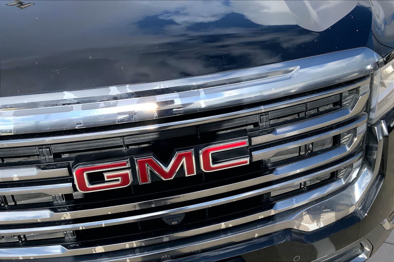 Used 2023 Ebony Twilight Metallic GMC AT4 image 45