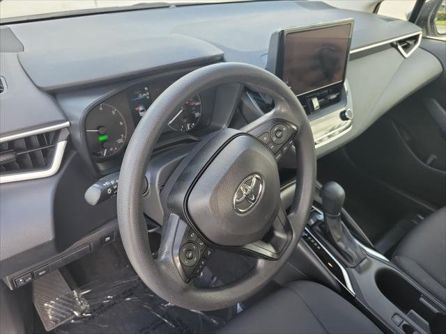Certified Used 2024 CLASSIC SILVER METALLIC Toyota  image 23