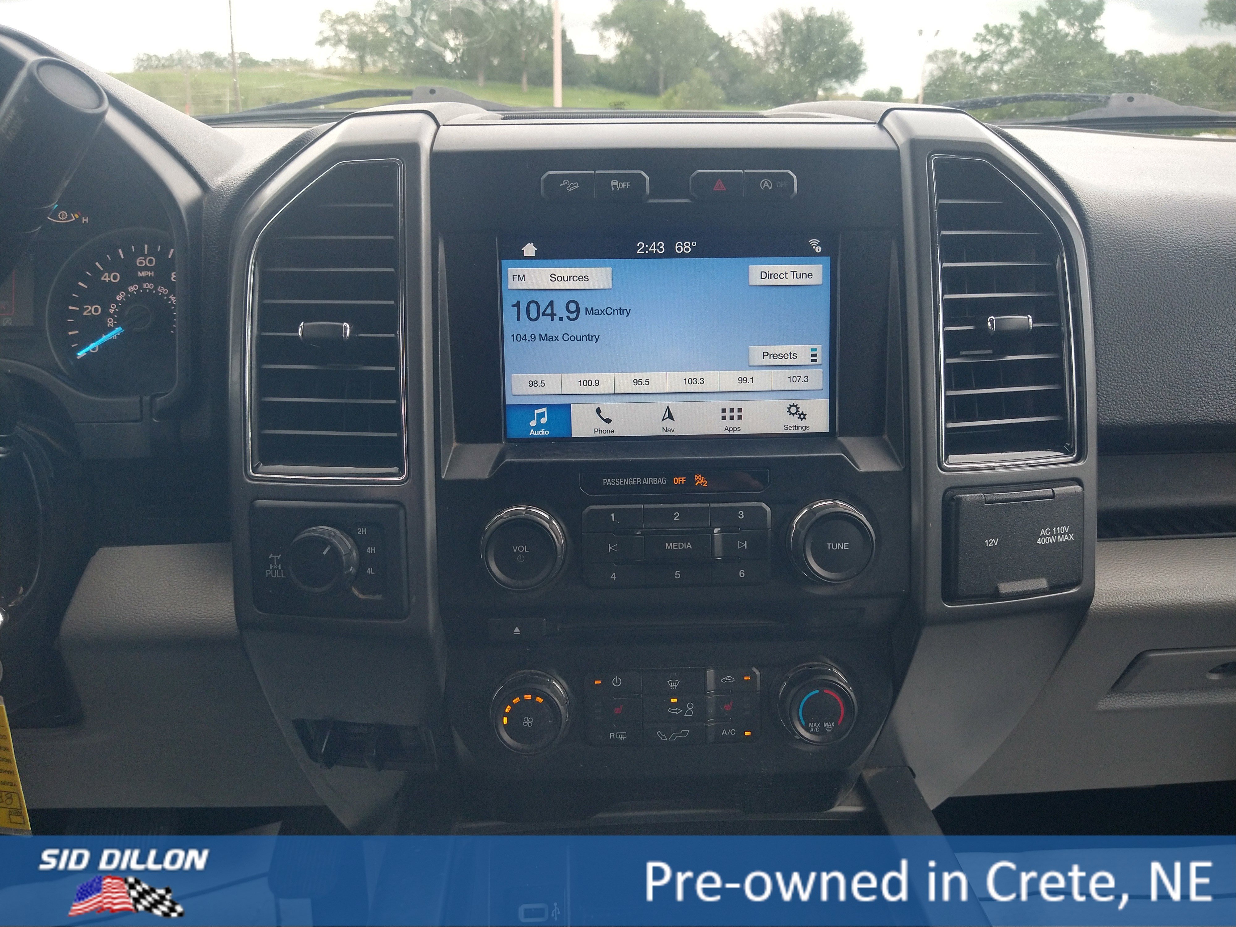 Used 2018 Shadow Black Ford XLT image 7