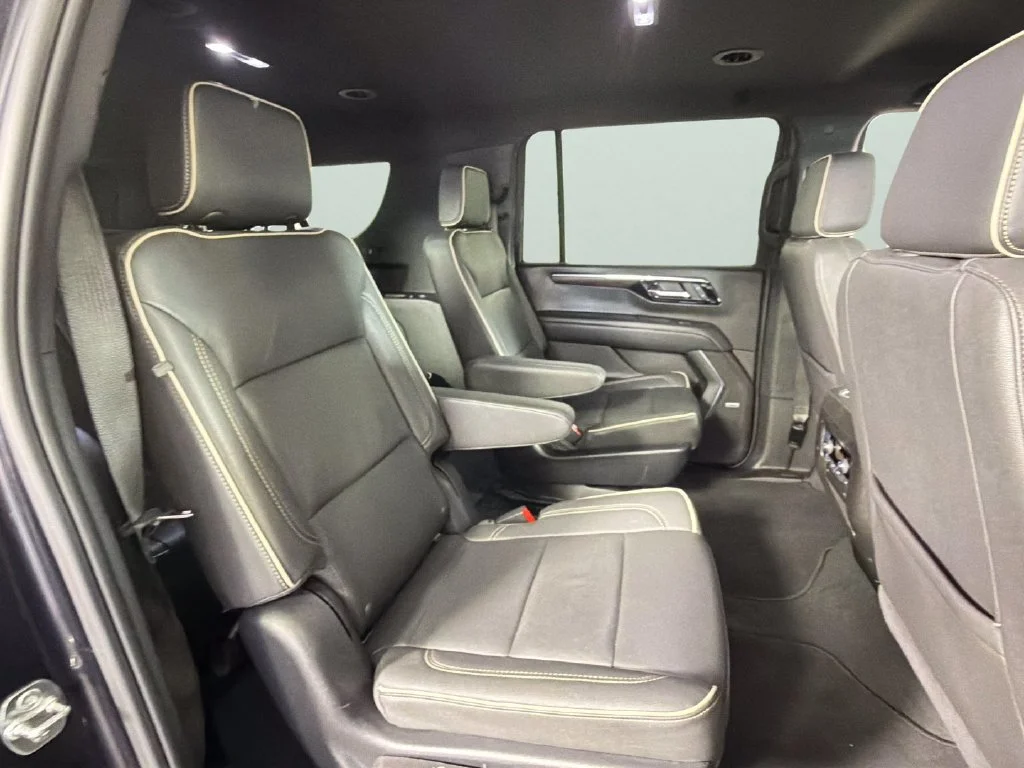 2025 Chevrolet Suburban Premier - Photo 32