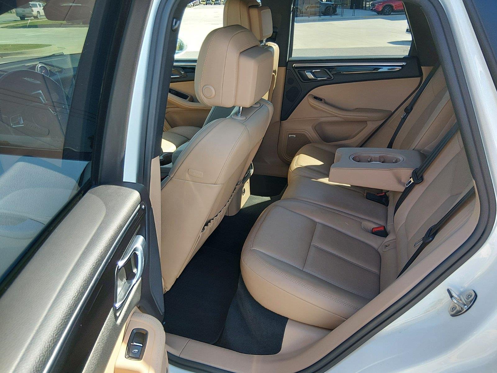 Used 2020 White Porsche  image 21