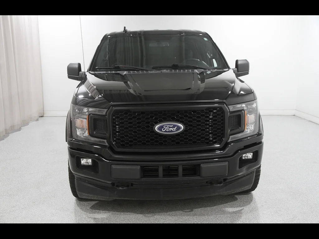 Used 2018 Shadow Black Ford XLT image 2