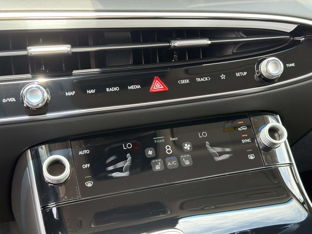 New 2027 Blue Genesis 2.5T image 24
