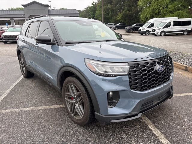 2025 Ford Explorer ST-LINE RWD (PL535)'s photo