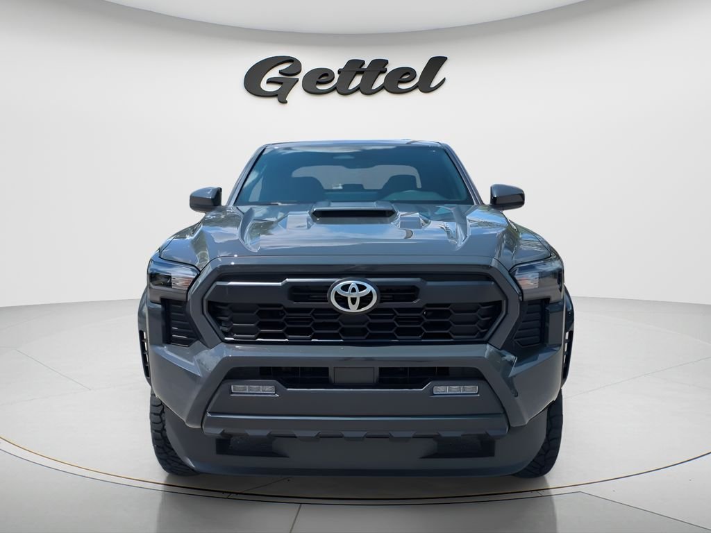 2025 Toyota Tacoma TRD Sport - Photo 9