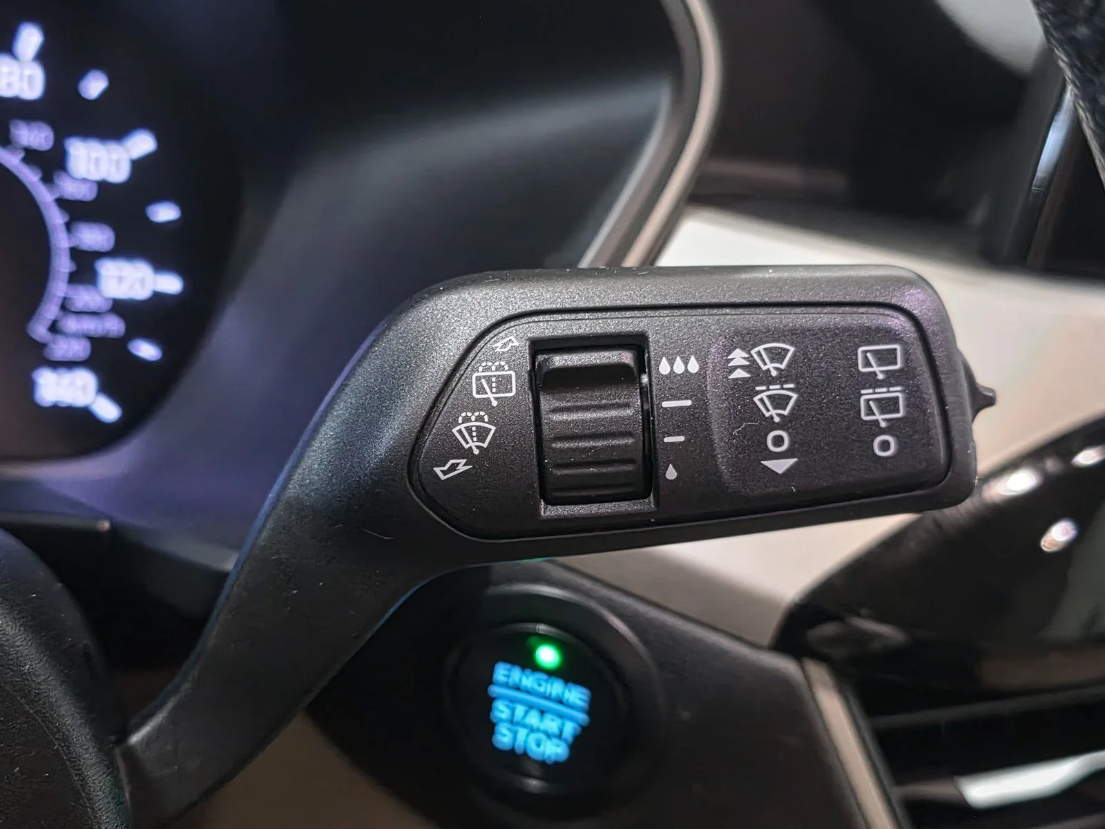 Used 2020 Silver Ford SEL image 36