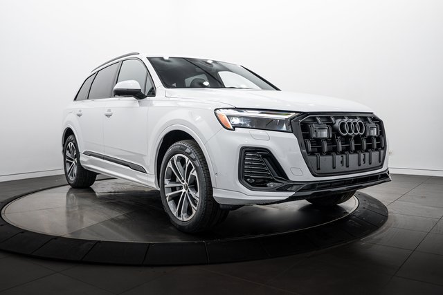 2026 Audi Q7 Premium