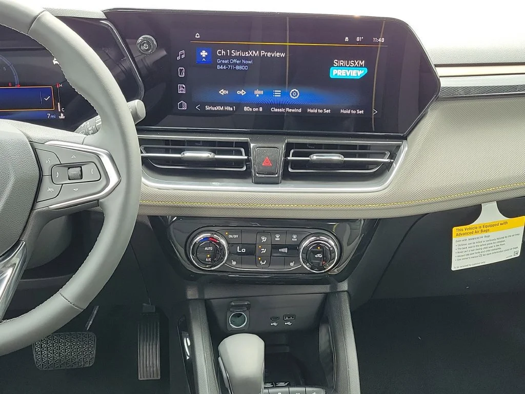 New 2026 Mosaic Black Metallic Chevrolet ACTIV image 20