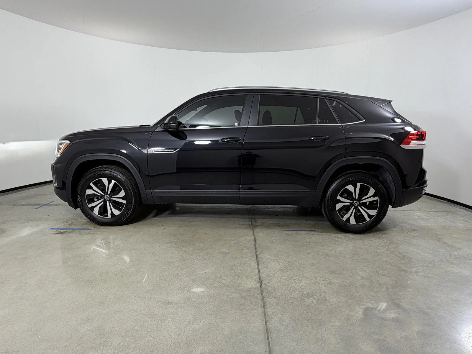 New 2026 BLACK VOLKSWAGEN  image 8