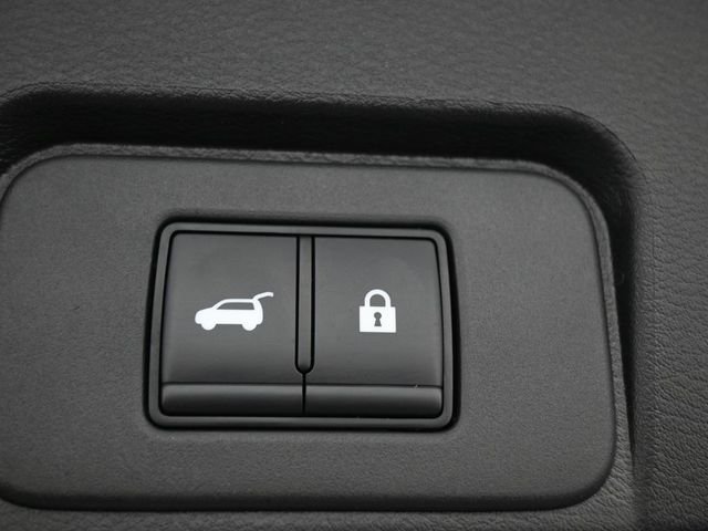 Used 2025 Silver Nissan SV image 12