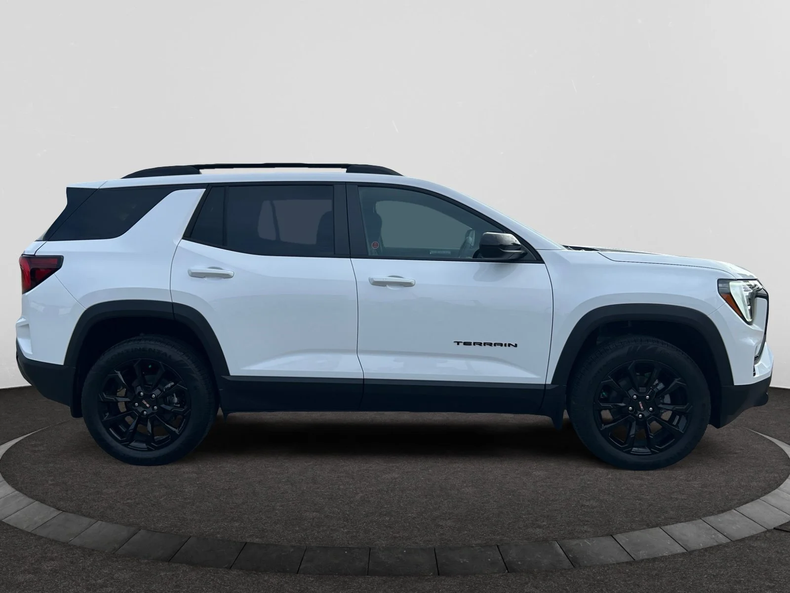 New 2027 Summit White GMC AWD Elevation image 6