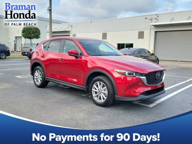 2023 Mazda CX-5 S Preferred package Auto AWD's photo