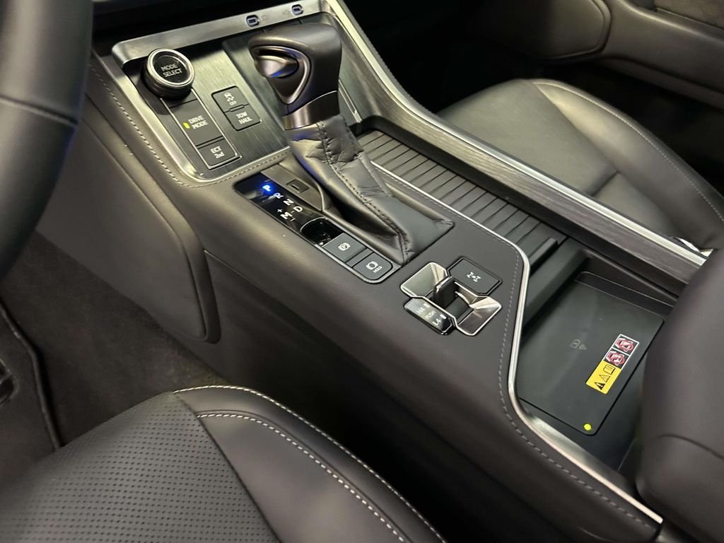 Used 2025 Green Lexus 550 Premium+ image 22
